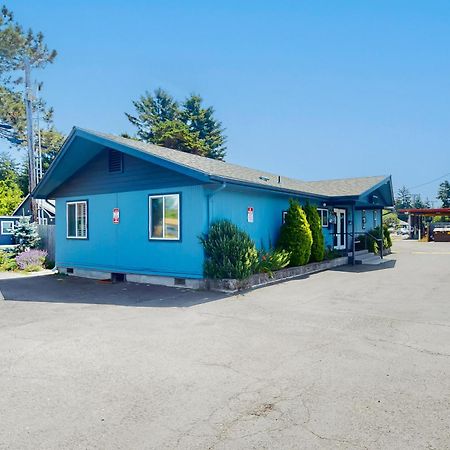 Lamplighter Inn - Tropical Fish Cove And Octopus Encounter Bandon Exterior foto